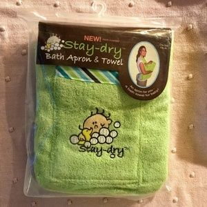 Stay-Dry Bath Apron & Towel for baby to Toddler